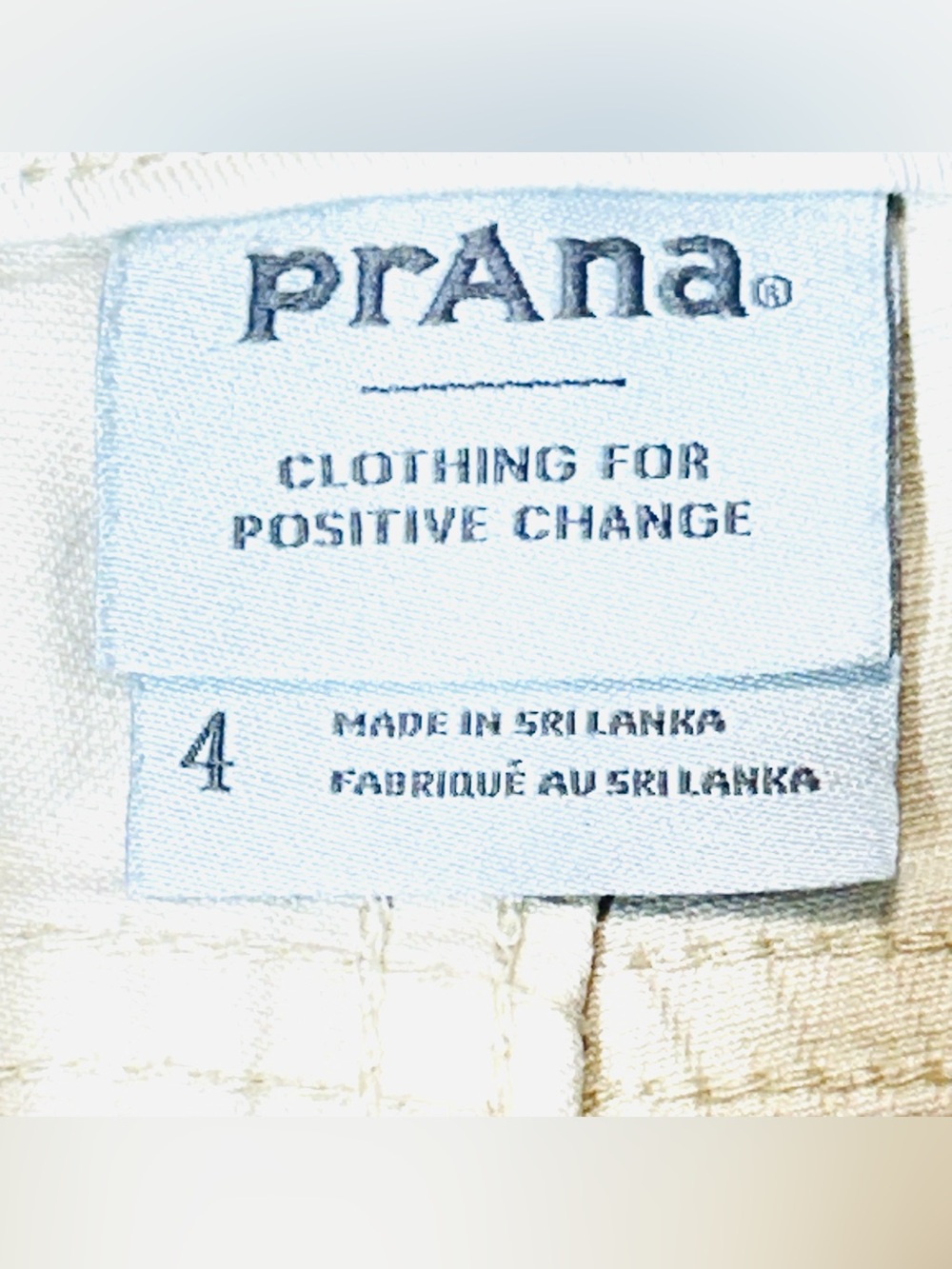 prAna Organic Cotton Khaki Denim Shorts Women’s Size 4 Beige Stretch waist 30in - Picture 2 of 6